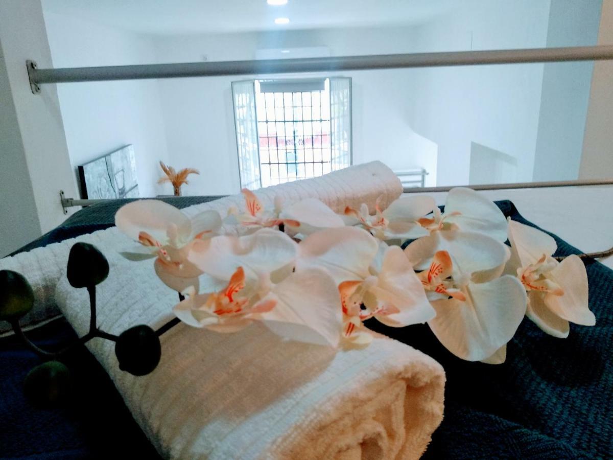 Wish Suite Barrio De Leon En Triana Севілья Екстер'єр фото