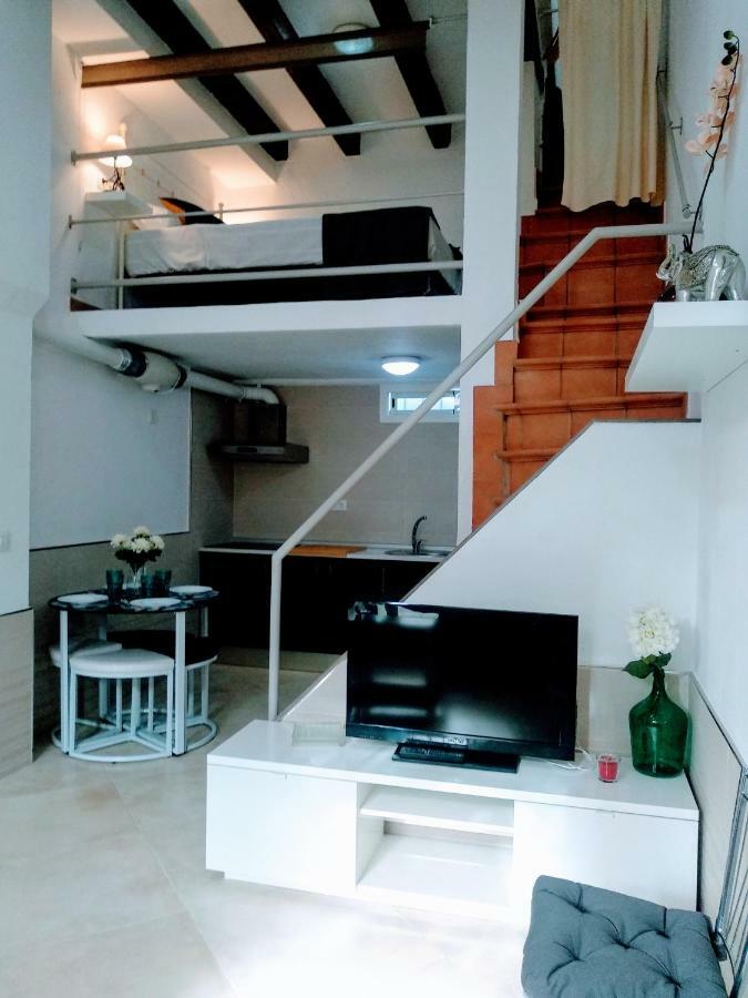 Wish Suite Barrio De Leon En Triana Севілья Екстер'єр фото