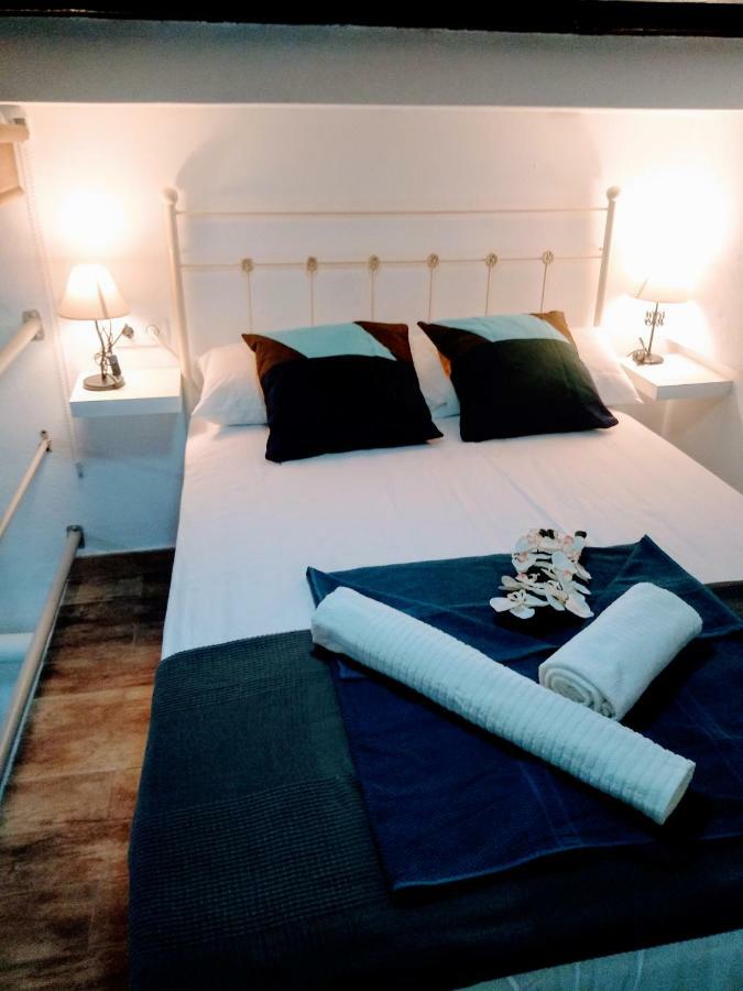 Wish Suite Barrio De Leon En Triana Севілья Екстер'єр фото